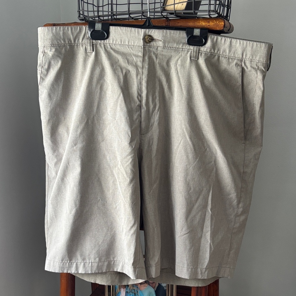 PGA Tour Men's Tan Flat Front Golf Shorts